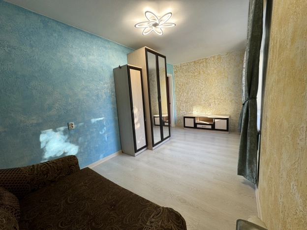 Снять квартиру в Калининграде. Вариант № 8046721, 8, площадь - квм, цена 25000 рублей