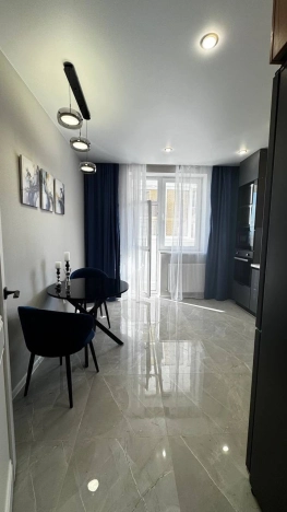 Купить двухкомнатную квартиру в Краснодаре. Вариант № 8528037, 3, площадь -  квм, цена 7500000 рублей