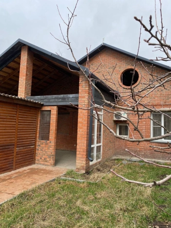 Купить дом в районе Пролетарский в Ростове-на-Дону. Вариант № 528287, 3, площадь -  квм, цена 9500000 рублей