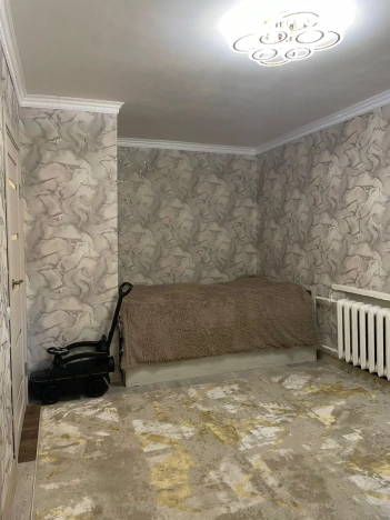 Купить однокомнатную квартиру в Калужской области. Вариант № 9943, 5, площадь -  квм, цена 2600000 рублей