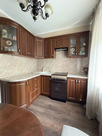 Купить однокомнатную квартиру в Ростовской области. Вариант № 527075, 9, площадь -  квм, цена 5780000 рублей