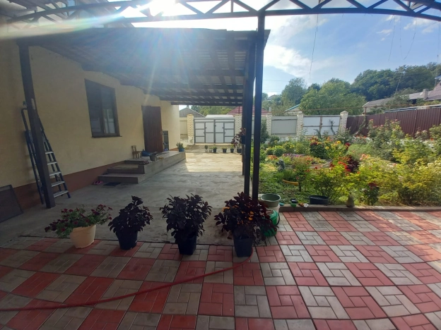 Купить дом в Геленджике. Вариант № 3422734, 1, площадь -  квм, цена 7400000 рублей