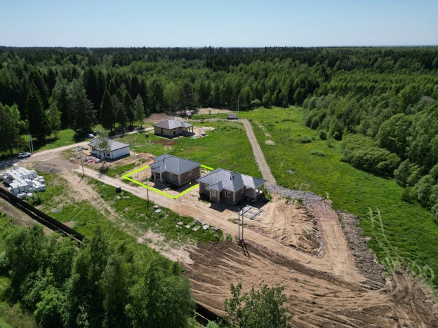 Купить дом на улице Дачная в Калуге. Вариант № 19695, 7, площадь -  квм, цена 8500000 рублей