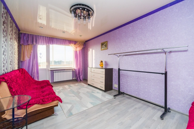 Купить однокомнатную квартиру в Рязанской области. Вариант № 9704903, 3, площадь -  квм, цена 1850000 рублей