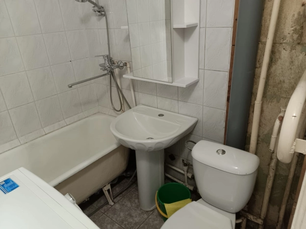 Снять квартиру в районе Дзержинский в Новосибирске. Вариант № 3143639, 9, площадь -  квм, цена 23000 рублей