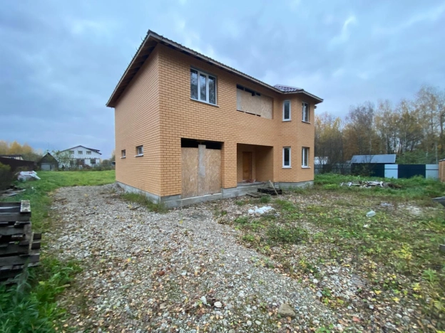 Купить дом в Калуге. Вариант № 8126394, 15, площадь -  квм, цена 9450000 рублей