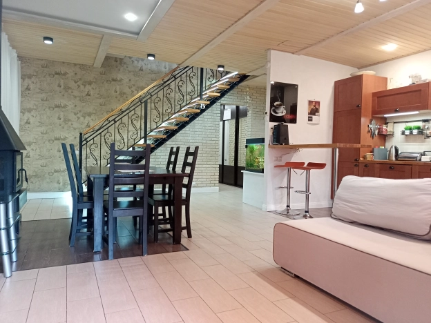 Купить таунхаус в Новосибирске. Вариант № 46112, 6, площадь -  квм, цена 19499000 рублей