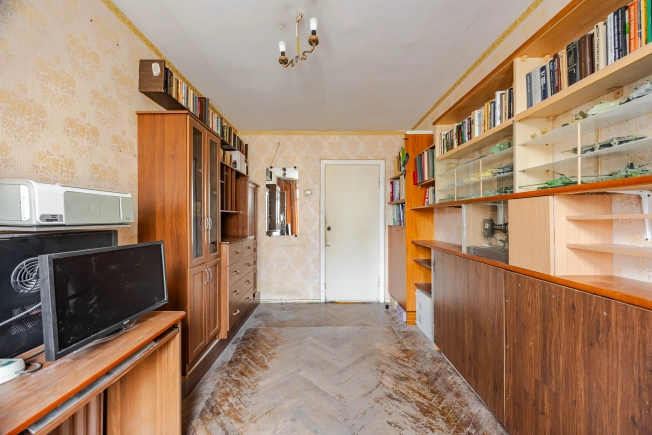 Купить трехкомнатную квартиру в Санкт-Петербурге. Вариант № 9571264, 5, площадь -  квм, цена 16200000 рублей