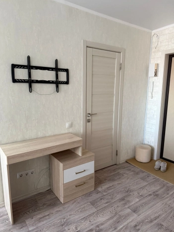 Снять квартиру в Тобольске. Вариант № 10486273, 4, площадь -  квм, цена 45000 рублей