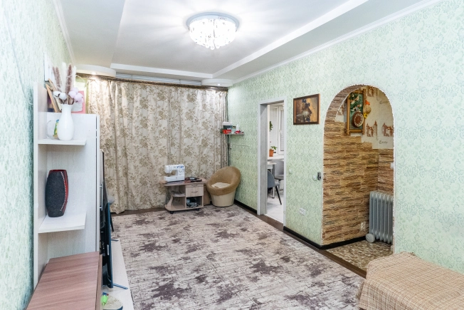 Купить квартиру в Коврове. Вариант № 8162537, 7, площадь -  квм, цена 2950000 рублей