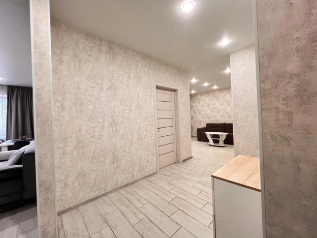 Купить трехкомнатную квартиру в ЖК Донские просторы в Воронеже. Вариант № 33114, 17, площадь -  квм, цена 9900000 рублей