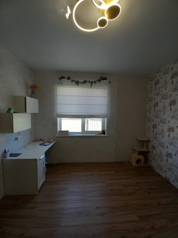 Купить дом на улице Хомутникова в Элисте. Вариант № 7929, 9, площадь -  квм, цена 17000000 рублей