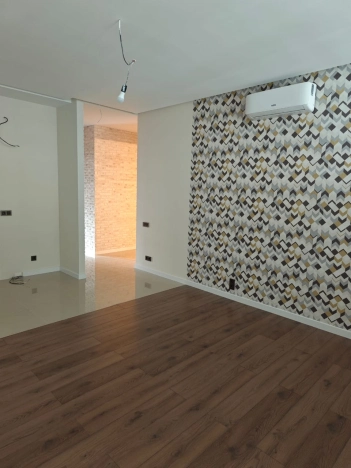 Купить двухкомнатную квартиру в районе Молжаниновский в Химках. Вариант № 9204, 3, площадь -  квм, цена 13100000 рублей