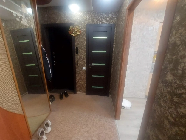 Купить трехкомнатную квартиру в Микрорайоне 29-й, Ангарск в Ангарске. Вариант № 1936246, 9, площадь -  квм, цена 4150000 рублей