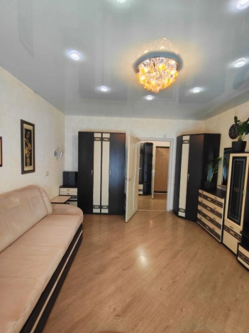 Купить однокомнатную квартиру в Новосибирской области. Вариант № 10410160, 1, площадь -  квм, цена 6750000 рублей