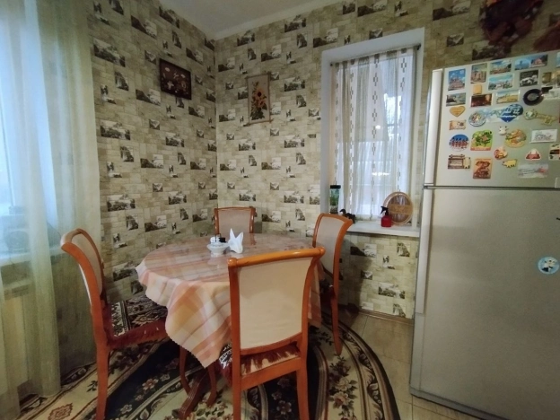 Купить дом на улице Везельская в Белгороде. Вариант № 9681676, 9, площадь -  квм, цена 10500000 рублей