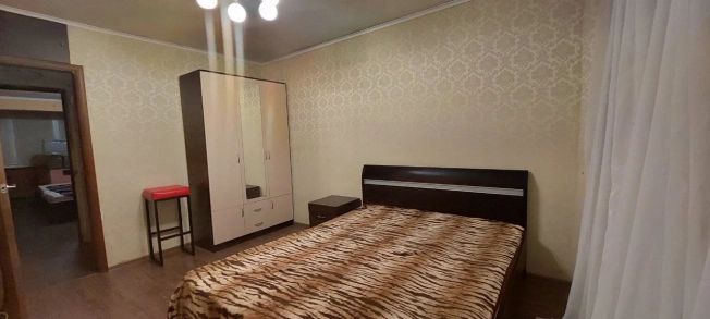 Снять квартиру в Калининграде. Вариант № 9572034, 7, площадь -  квм, цена 45000 рублей