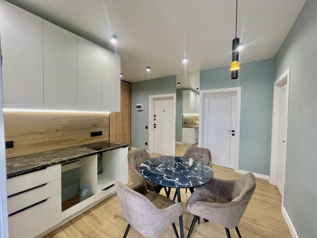 Купить двухкомнатную квартиру в Новороссийске. Вариант № 6825091, 2, площадь -  квм, цена 12000000 рублей