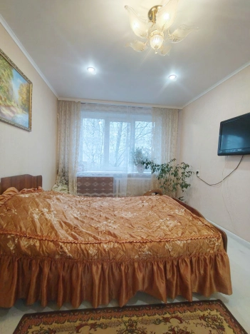 Купить двухкомнатную квартиру на улице Полевая в Калужской области. Вариант № 9158129, 1, площадь -  квм, цена 4100000 рублей