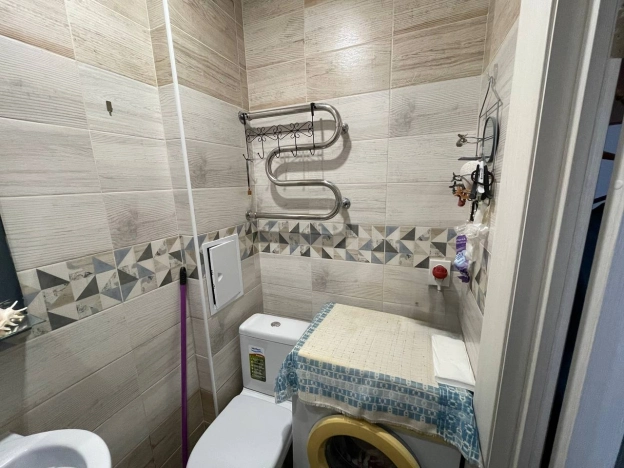 Купить однокомнатную квартиру на вторичке в районе Первомайский в Пензе. Вариант № 32100, 13, площадь -  квм, цена 2500000 рублей