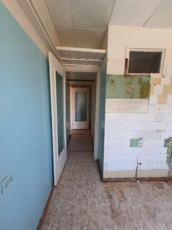 Купить трехкомнатную квартиру в Микрорайоне 2-й, Северо-Западный жилой район в Ижевске. Вариант № 39500, 8, площадь -  квм, цена 2500000 рублей