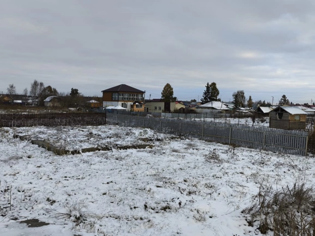 Купить земельный участок в Тюменской области. Вариант № 6137587, 3, площадь -  квм, цена 990000 рублей