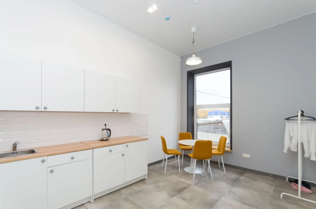 Купить коммерческую недвижимость свободного назначения в Тобольске. Вариант № 1114, 13, площадь -  квм, цена 18000000 рублей