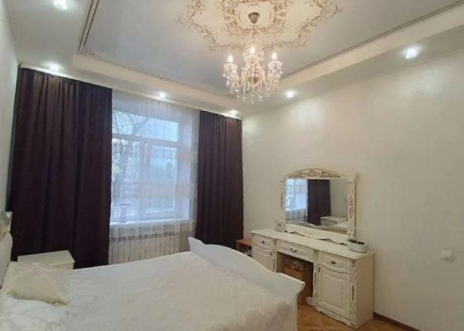 Купить трехкомнатную квартиру в районе Левобережный в Воронеже. Вариант № 57786, 3, площадь -  квм, цена 5275500 рублей