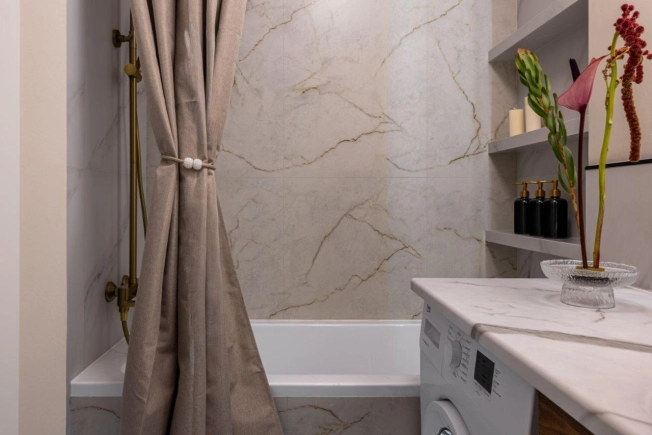 Купить квартиру в Москве. Вариант № 8430556, 23, площадь -  квм, цена 33600000 рублей