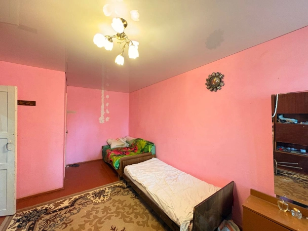 Купить квартиру в Тобольске. Вариант № 6758171, 8, площадь -  квм, цена 2700000 рублей