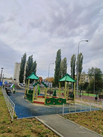 Купить однокомнатную квартиру в Старом Осколе. Вариант № 6911473, 10, площадь -  квм, цена 2750000 рублей