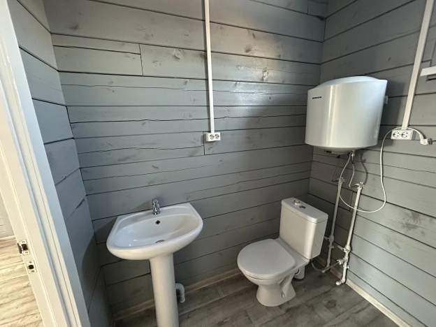 Купить дом на улице Административная в Иркутской области. Вариант № 7245931, 12, площадь -  квм, цена 5200000 рублей