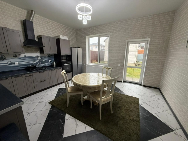 Купить дом в Москве. Вариант № 9804010, 0, площадь - квм, цена 16900000 рублей