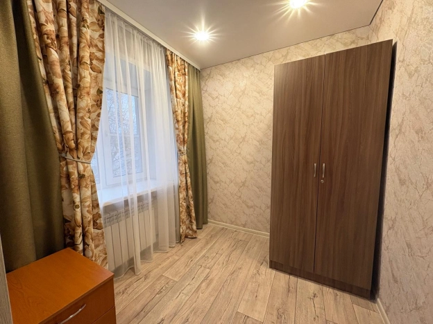 Снять квартиру в Липецкой области. Вариант № 10218511, 7, площадь -  квм, цена 30000 рублей