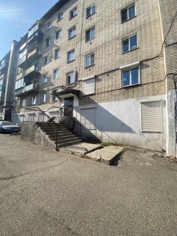 Купить квартиру на улице Бабушкина в Чите. Вариант № 41357, 20, площадь -  квм, цена 6800000 рублей