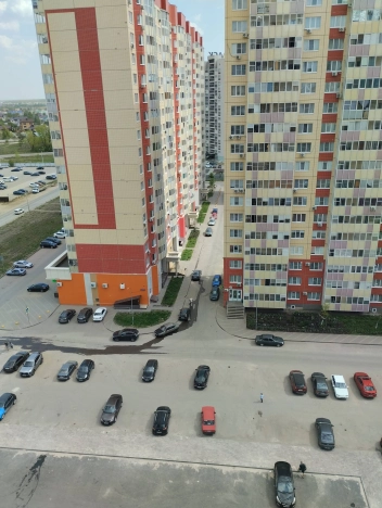 Купить квартиру на улице бульвар 70 лет Победы в Воронежской области. Вариант № 38510, 8, площадь -  квм, цена 3600000 рублей