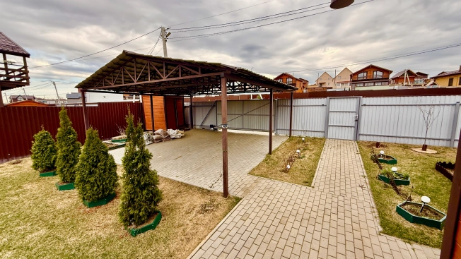 . Вариант № 28564, 8, площадь - 130 квм, цена 12900000 рублей