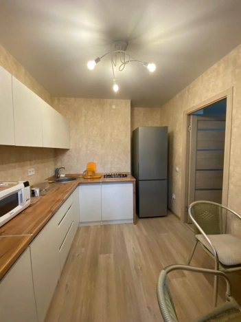 Купить однокомнатную квартиру в Волгограде. Вариант № 10031454, 0, площадь -  квм, цена 4150000 рублей