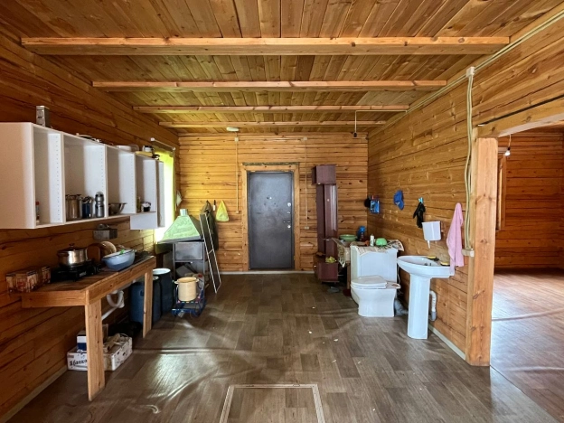 Купить дом в Иркутской области. Вариант № 9080592, 10, площадь -  квм, цена 5100000 рублей