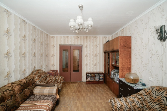 Купить квартиру в Омске. Вариант № 37164, 2, площадь -  квм, цена 6300000 рублей