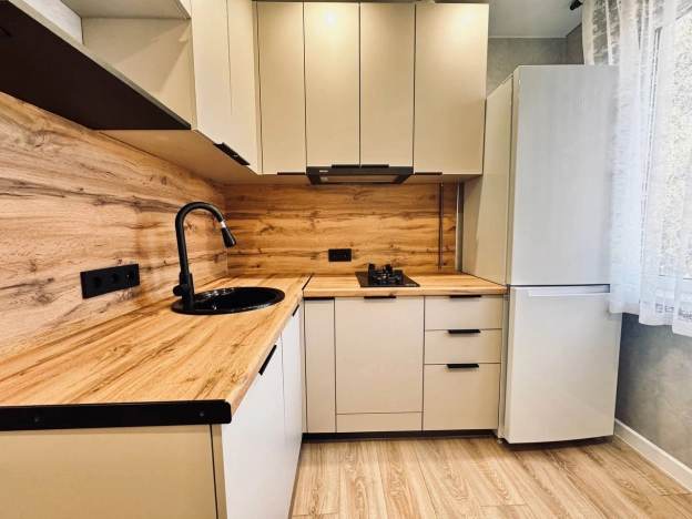 . Вариант № 2352713, 2, площадь - 50 квм, цена 6590000 рублей