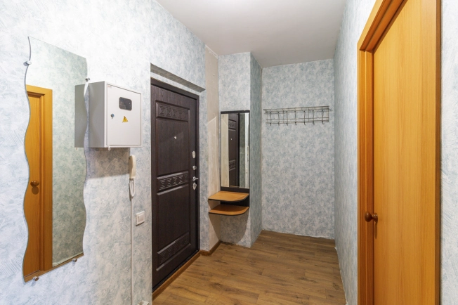 Купить однокомнатную квартиру в Омске. Вариант № 19006, 9, площадь -  квм, цена 5699000 рублей