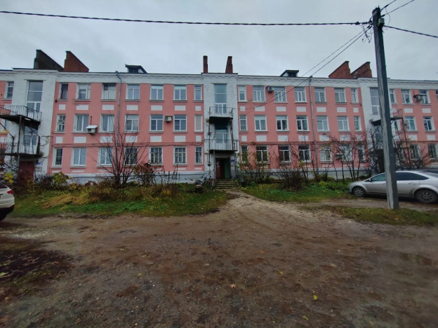 Купить квартиру в районе Фрунзенский в Владимире. Вариант № 8432989, 18, площадь -  квм, цена 1490000 рублей