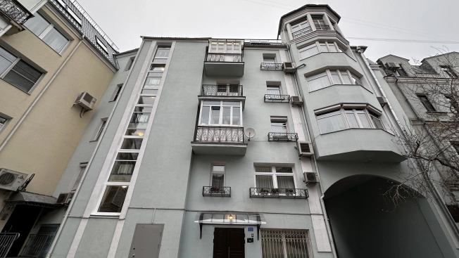 Купить квартиру в Москве. Вариант № 10619257, 44, площадь -  квм, цена 110000000 рублей