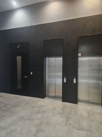 Купить квартиру в Москве. Вариант № 10278596, 37, площадь -  квм, цена 21499000 рублей