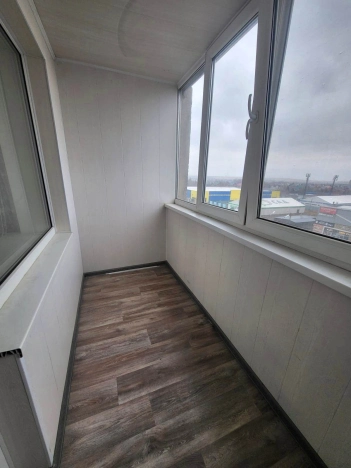 Купить квартиру на улице Стартовая в Орске. Вариант № 9960967, 12, площадь - квм, цена 2700000 рублей