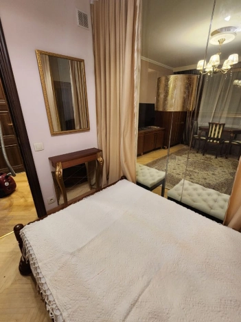 Купить квартиру в Москве. Вариант № 38146, 6, площадь - квм, цена 29800000.0000 рублей