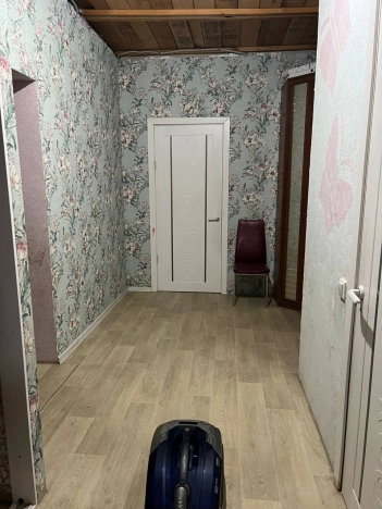 Купить дом на улице Административная в Иркутской области. Вариант № 8035113, 3, площадь -  квм, цена 4400000 рублей