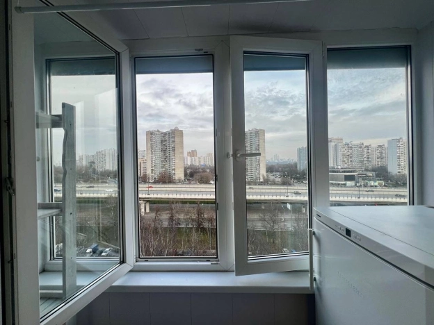 Купить трехкомнатную квартиру на улице Кленовый бульвар в Москве. Вариант № 10627867, 20, площадь -  квм, цена 18000000 рублей