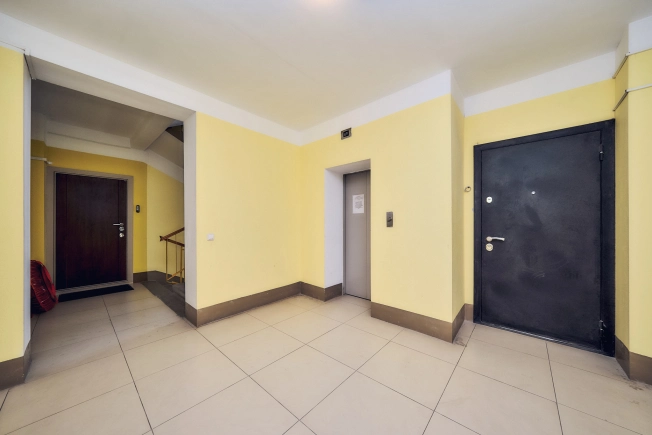 Купить трехкомнатную квартиру в районе Советский в Рязани. Вариант № 5313376, 10, площадь -  квм, цена 27000000 рублей